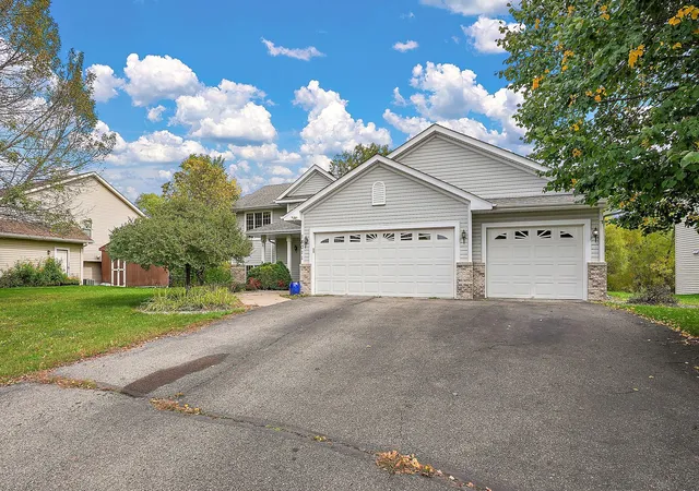 Photo 2 of Single family home for sale at 18011 Johnson St Nw, Elk River, MN 55330 | MLS# 7153155 | Listing updated on 2026-10-07