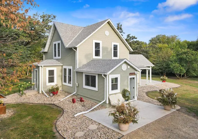 Photo 2 of Single family home for sale at 26444 740th Avenue, Albert Lea, MN 56007 | MLS# 7153156 | Listing updated on 2026-10-03
