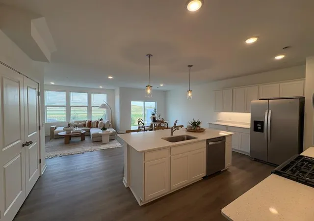 Single family home for sale at 6297 Ivywood Ave S, Cottage Grove, MN 55016 | MLS# 7153195