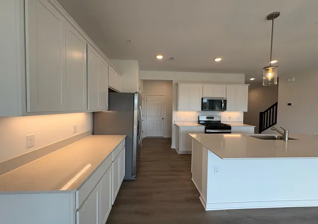 Photo 3 of Single family home for sale at 6297 Ivywood Ave S, Cottage Grove, MN 55016 | MLS# 7153195 | Listing updated on 2026-10-11