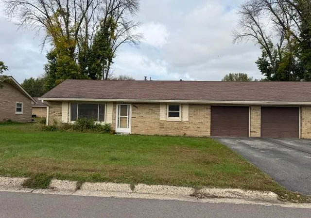 Photo 1 of Single family home for sale at 110 Martin St #0, Le Sueur, MN 56058 | MLS# 7153209 | Listing updated on 2026-10-01