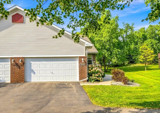 Photo 1 of Single family home for sale at 2442 Autumn Ridge Ct, Chanhassen, MN 55317 | MLS# 7153213 | Listing updated on 2026-10-03