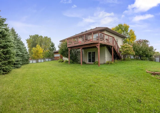 Photo 1 of Single family home for sale at 109 Homestead Cir, Buffalo, MN 55313 | MLS# 7153247 | Listing updated on 2026-10-05