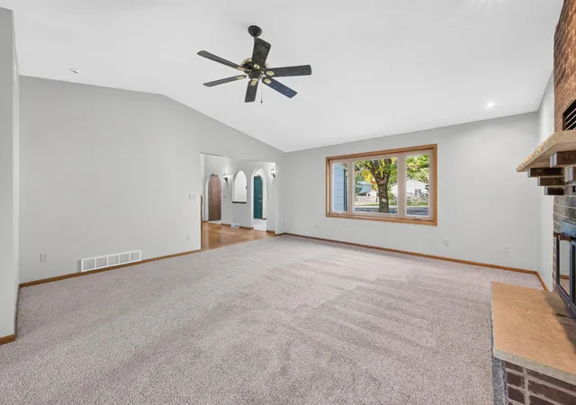 Photo 4 of Single family home for sale at 11043 98th Place N, Maple Grove, MN 55369 | MLS# 7153257 | Listing updated on 2026-10-04
