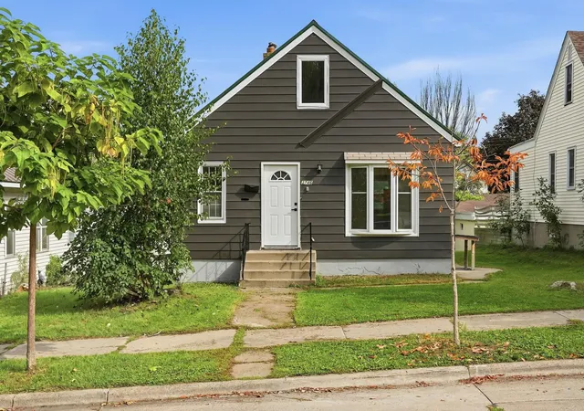 Photo 2 of Single family home for sale at 3746 Russell Ave N, Minneapolis, MN 55412 | MLS# 7153262 | Listing updated on 2026-10-03