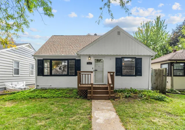 Photo 1 of Single family home for sale at 906 Sherwood Ave, Saint Paul, MN 55106 | MLS# 7153267 | Listing updated on 2026-10-16