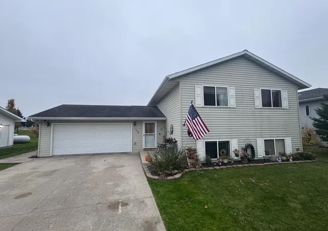Photo 2 of Single family home for sale at 149 Liberty Dr NE, Blackduck, MN 56630 | MLS# 7153276 | Listing updated on 2026-10-22