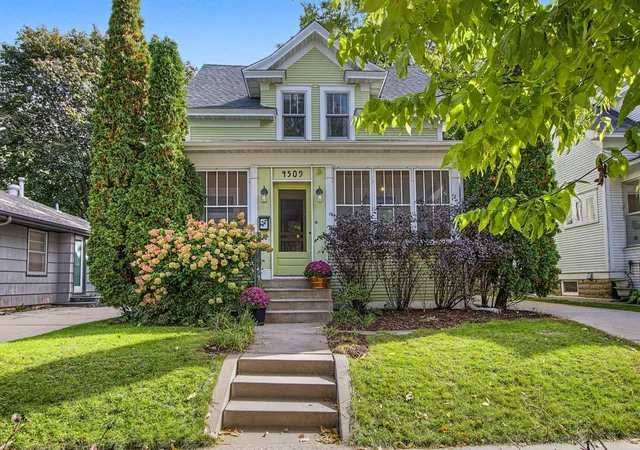 Photo 2 of Single family home for sale at 4509 Zenith Ave S, Minneapolis, MN 55410 | MLS# 7153292 | Listing updated on 2026-10-14