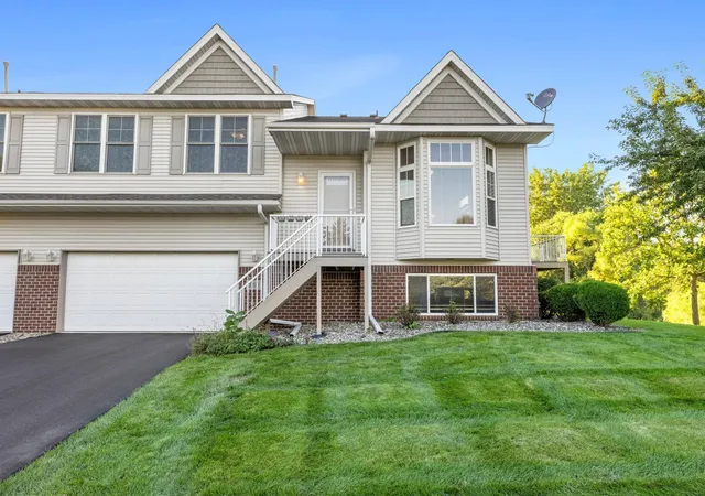 Photo 2 of Single family home for sale at 20676 Hampshire Way, Lakeville, MN 55044 | MLS# 7153294 | Listing updated on 2026-10-02
