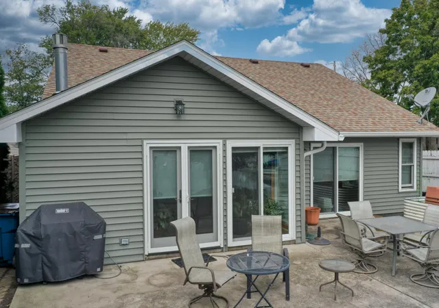 Photo 4 of Sale Pending at 855 19th Street SE, Forest Lake, MN 55025 | MLS# 7153323 | Listing updated on 2026-10-28