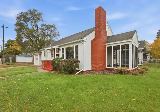 Single family home for sale at 2507 3rd Street N, Saint Cloud, MN 56303 | MLS# 7153354