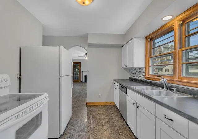 Photo 3 of Single family home for sale at 2507 3rd Street N, Saint Cloud, MN 56303 | MLS# 7153354 | Listing updated on 2026-10-29