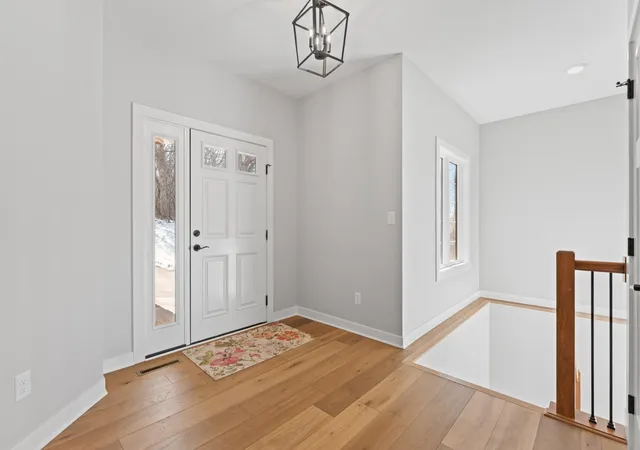 Photo 3 of Single family home for sale at 468 Panorama Cir Nw, Rochester, MN 55901 | MLS# 7153357 | Listing updated on 2026-10-06