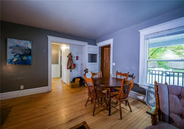 Photo 3 of Single family home for sale at 362 Cummings St, Winona, MN 55987 | MLS# 7153362 | Listing updated on 2026-10-14