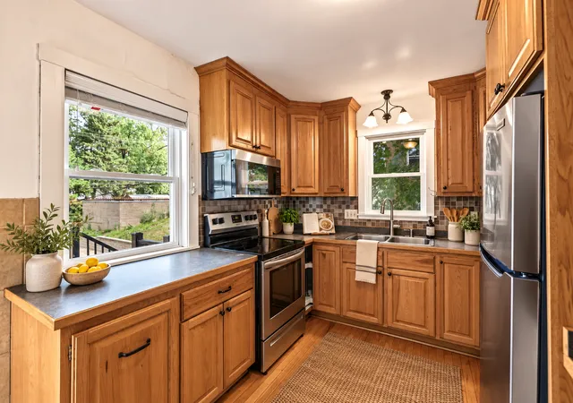 Photo 3 of Single family home for sale at 1977 Grand Ave, Saint Paul, MN 55105 | MLS# 7153366 | Listing updated on 2026-10-02