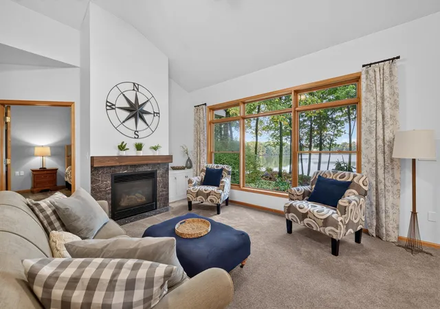 Photo 3 of Single family home for sale at 11140 Lake Pointe Dr, Chisago City, MN 55013 | MLS# 7153377 | Listing updated on 2026-10-03