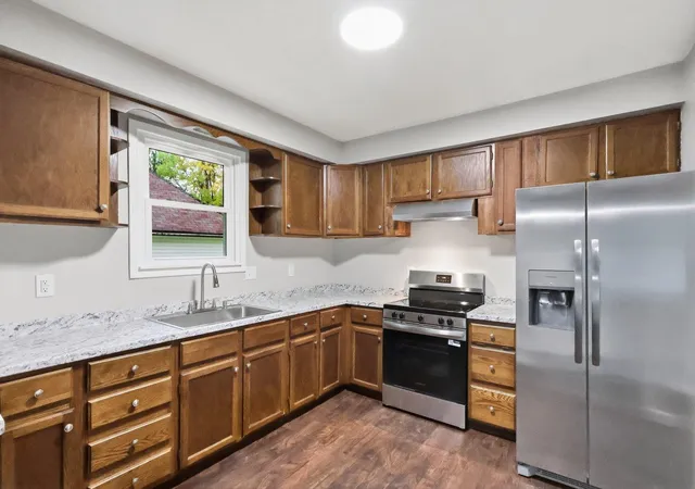 Photo 3 of Single family home for sale at 3813 3rd Avenue W, Hibbing, MN 55746 | MLS# 7153380 | Listing updated on 2026-10-02