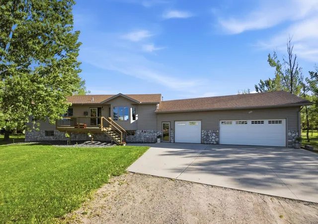 Photo 2 of Single family home for sale at 5606 57 1/2 Ave N, Harwood, ND 58042 | MLS# 7153381 | Listing updated on 2026-10-05
