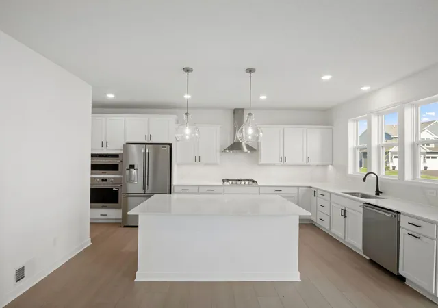 Photo 3 of Single family home for sale at 220 Wedgewood Ln, Waconia, MN 55387 | MLS# 7153384 | Listing updated on 2026-10-02