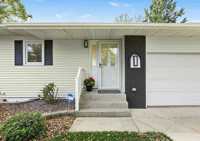 Photo 4 of Single family home for sale at 17605 Finch Ct, Cold Spring, MN 56320 | MLS# 7153385 | Listing updated on 2026-10-07