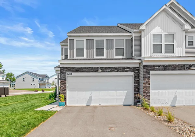 Photo 2 of Single family home for sale at 6324 Larkspur Ln, Hamel, MN 55340 | MLS# 7153387 | Listing updated on 2026-10-02