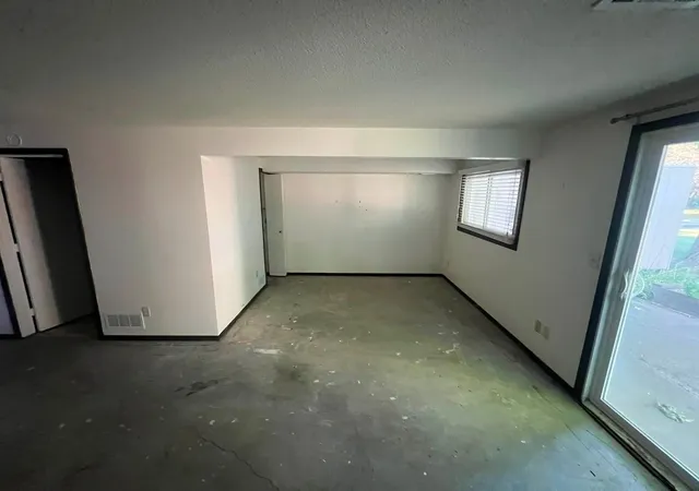 Photo 3 of Single family home for sale at 6623 Ives Ln N, Maple Grove, MN 55369 | MLS# 7153423 | Listing updated on 2026-10-02