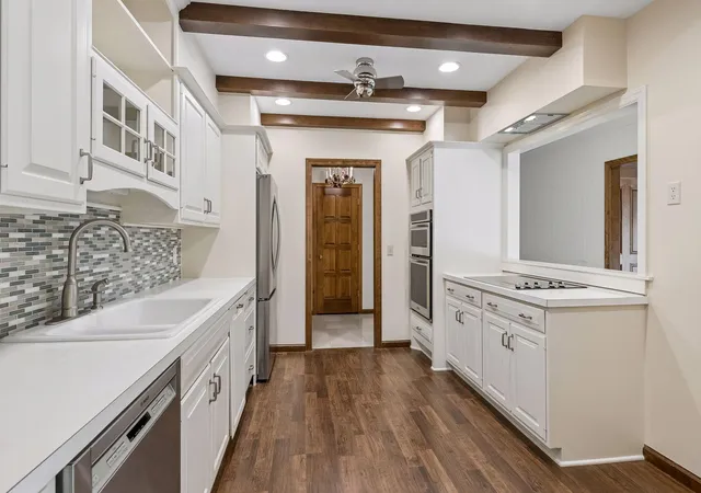 Photo 4 of Condo for sale at 6105 Eden Prairie Rd #A34, Minneapolis, MN 55436 | MLS# 7153424 | Listing updated on 2026-10-30