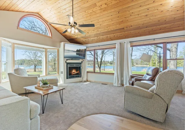 Photo 3 of Single family home for sale at 2163 White Pine Point Rd Sw, Pine River, MN 56474 | MLS# 7153427 | Listing updated on 2026-10-02