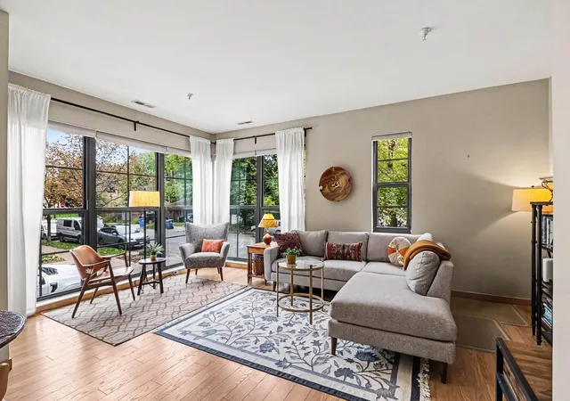 Photo 1 of Single family home for sale at 820 Emerald St #117, Saint Paul, MN 55114 | MLS# 7153430 | Listing updated on 2026-10-06