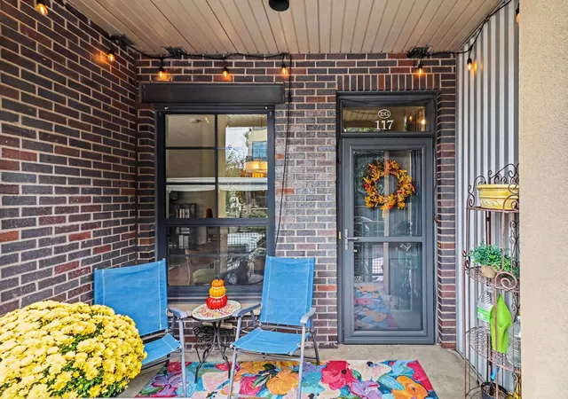 Photo 3 of Single family home for sale at 820 Emerald St #117, Saint Paul, MN 55114 | MLS# 7153430 | Listing updated on 2026-10-21