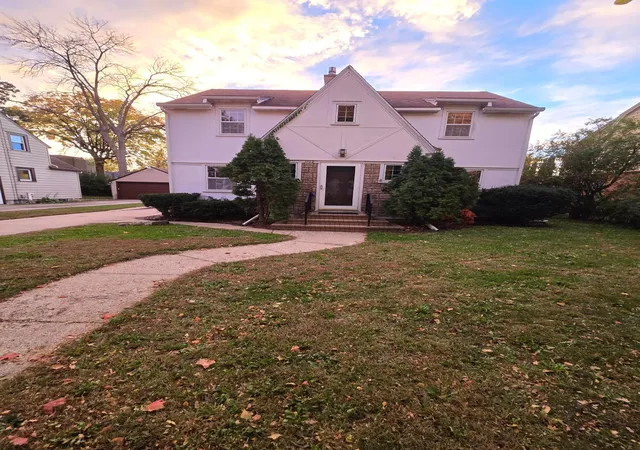 Photo 1 of Single family home for sale at 1109 3rd Street NW, Austin, MN 55912 | MLS# 7153447 | Listing updated on 2026-10-08