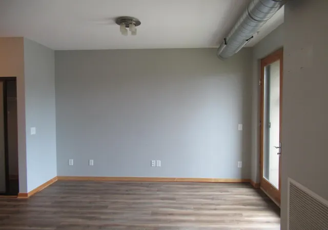 Photo 3 of Condo for sale at 15 E Franklin Ave #313, Minneapolis, MN 55404 | MLS# 7153448 | Listing updated on 2026-10-03