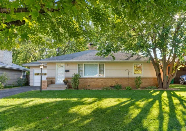 Photo 3 of Single family home for sale at 6737 Columbus Ave, Minneapolis, MN 55423 | MLS# 7153456 | Listing updated on 2026-10-08