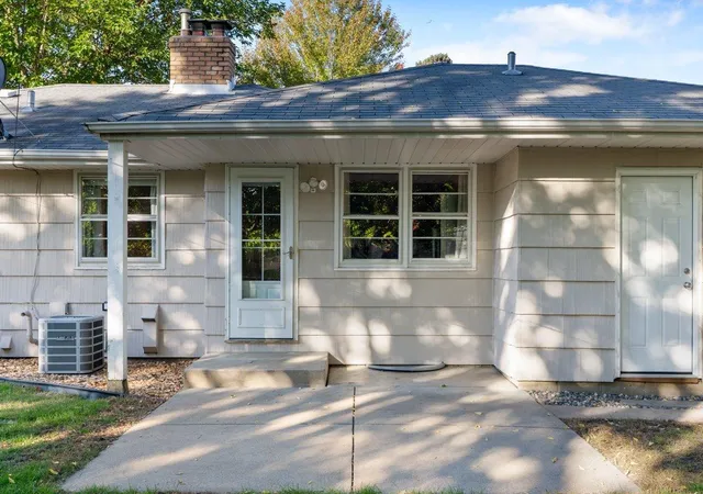 Photo 4 of Single family home for sale at 6737 Columbus Ave, Minneapolis, MN 55423 | MLS# 7153456 | Listing updated on 2026-10-08