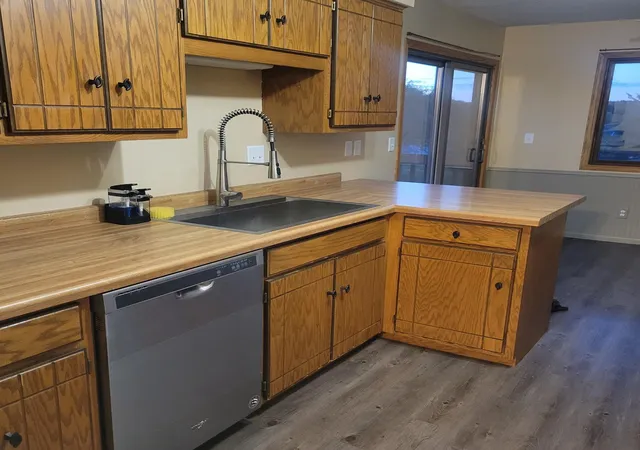 Photo 4 of Single family home for sale at 1539 14th Street SE, Saint Cloud, MN 56304 | MLS# 7153460 | Listing updated on 2026-10-02