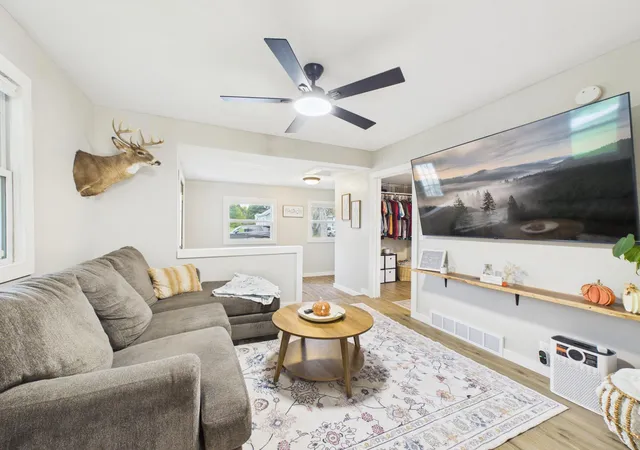 Photo 3 of Single family home for sale at 130 4th Avenue S, Foley, MN 56329 | MLS# 7153467 | Listing updated on 2026-10-03