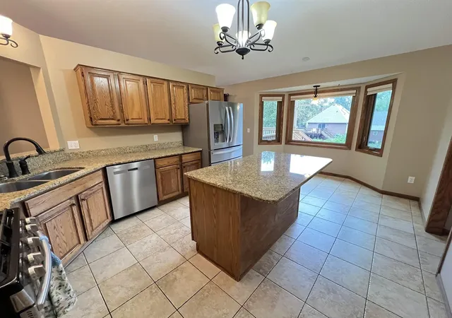 Photo 3 of Single family home for sale at 5366 S Park Dr, Savage, MN 55378 | MLS# 7153471 | Listing updated on 2026-10-19