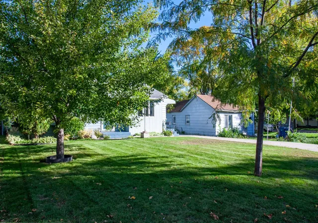 Photo 3 of Single family home for sale at 908 W Linden St, Fergus Falls, MN 56537 | MLS# 7153479 | Listing updated on 2026-10-05