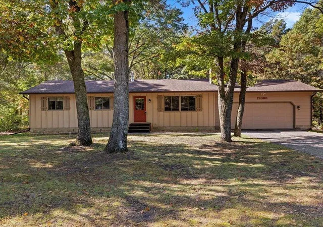 Photo 1 of Sale Pending at 12863 Kingwood Dr, Baxter, MN 56425 | MLS# 7153481 | Listing updated on 2026-10-06