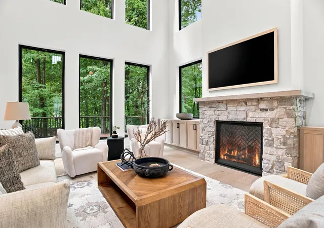 Photo 2 of Mansion for sale at 1426 Holdridge Cir, Wayzata, MN 55391 | MLS# 7153491 | Listing updated on 2026-10-10