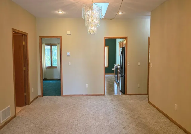 Photo 4 of Single family home for sale at 1106 Devito St #6, Marshall, MN 56258 | MLS# 7153497 | Listing updated on 2026-10-05