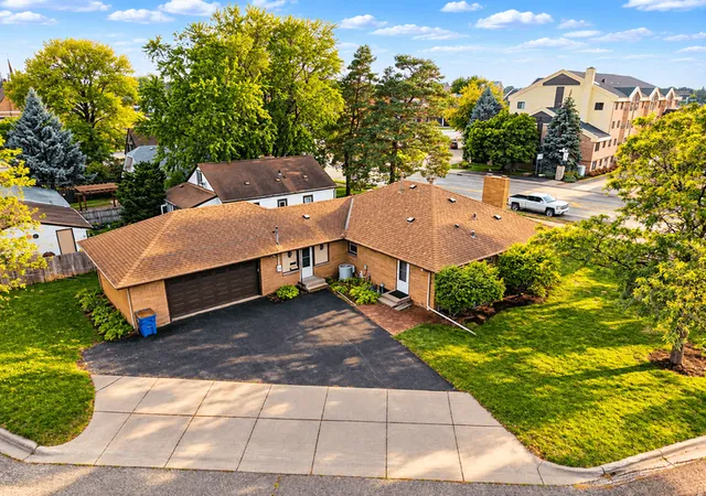 Photo 2 of Single family home for sale at 4201 40th Avenue N, Minneapolis, MN 55422 | MLS# 7153503 | Listing updated on 2026-10-08