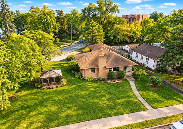 Photo 3 of Single family home for sale at 4201 40th Avenue N, Minneapolis, MN 55422 | MLS# 7153503 | Listing updated on 2026-10-08