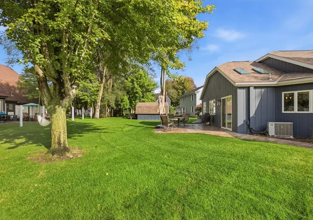 Photo 2 of Single family home for sale at 802 Aldon Dr, Saint Cloud, MN 56301 | MLS# 7153525 | Listing updated on 2026-10-08