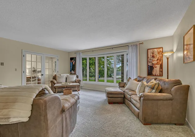 Photo 3 of Single family home for sale at 802 Aldon Dr, Saint Cloud, MN 56301 | MLS# 7153525 | Listing updated on 2026-10-08