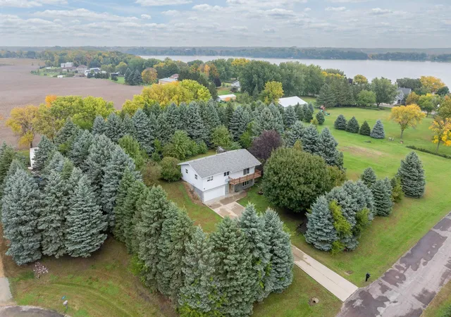Photo 1 of Single family home for sale at 1207 William St, Kasota, MN 56050 | MLS# 7153532 | Listing updated on 2026-10-15