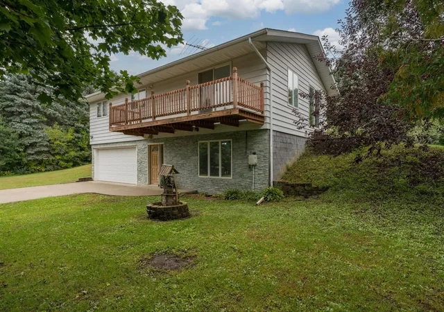 Photo 3 of Single family home for sale at 1207 William St, Kasota, MN 56050 | MLS# 7153532 | Listing updated on 2026-10-15