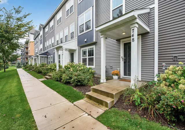 Photo 1 of Single family home for sale at 748 Midtown Ln #02, Saint Paul, MN 55112 | MLS# 7153539 | Listing updated on 2026-10-07
