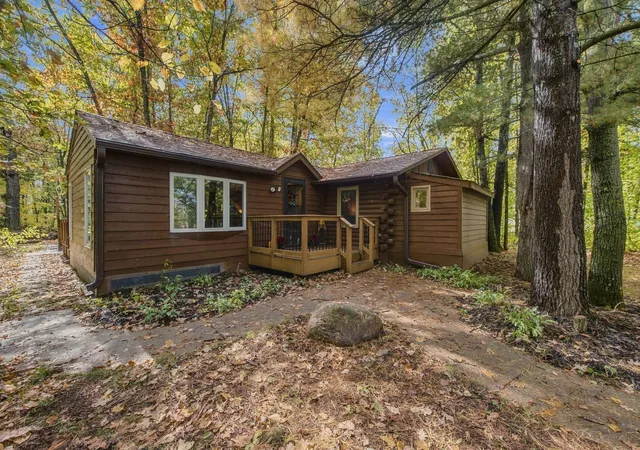 Photo 3 of Single family home for sale at 20986 Cross Lake Rd, Pine City, MN 55063 | MLS# 7153545 | Listing updated on 2026-10-02