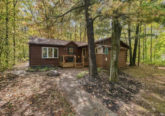 Photo 4 of Single family home for sale at 20986 Cross Lake Rd, Pine City, MN 55063 | MLS# 7153545 | Listing updated on 2026-10-02